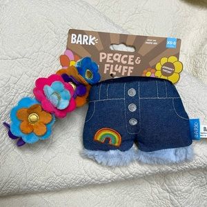 “Grrroovy Threads” - Barkbox Toy